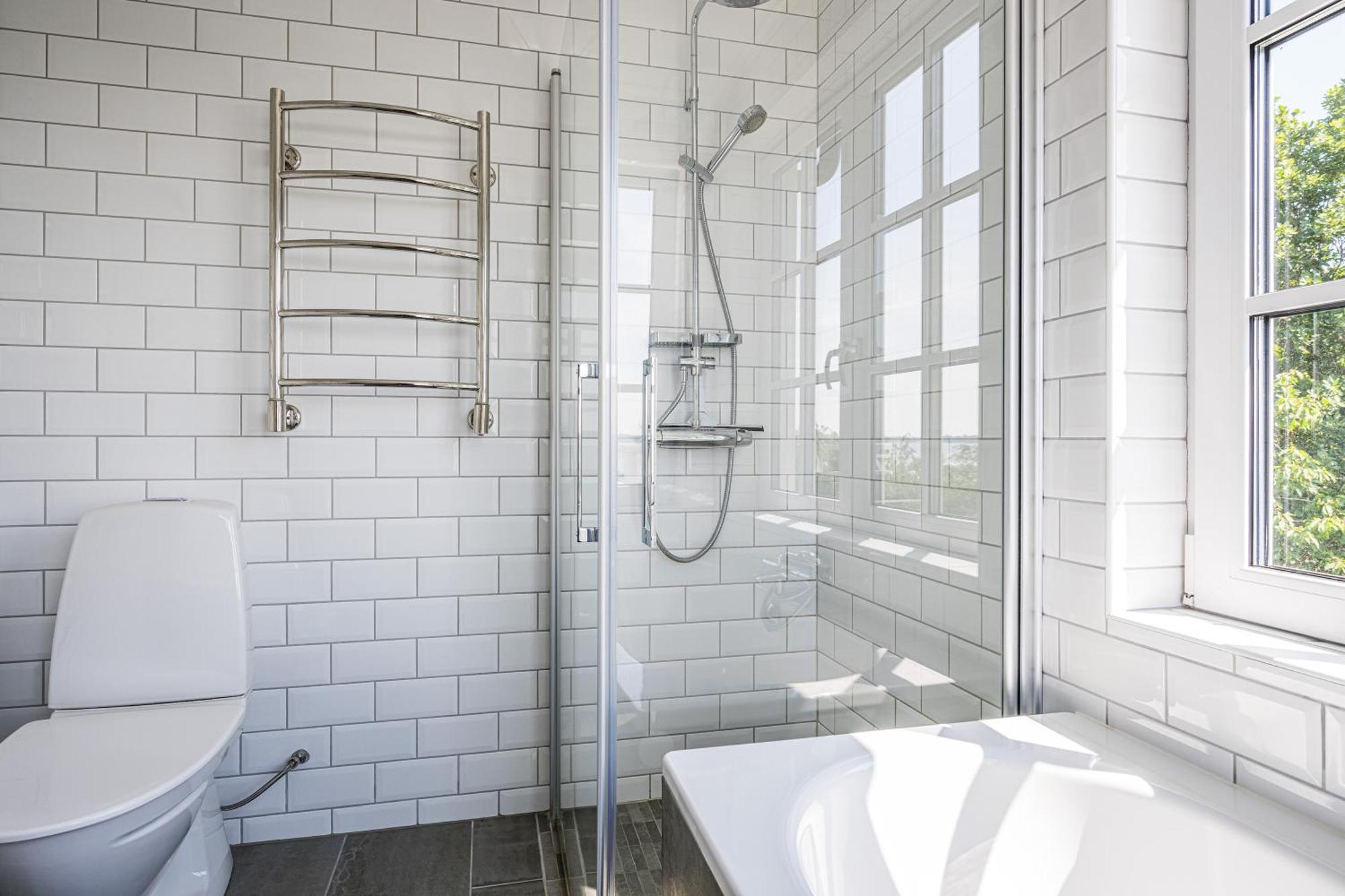 Exclusive Tranquil Villa By The Sea, Boat Available Drottningskär Екстериор снимка